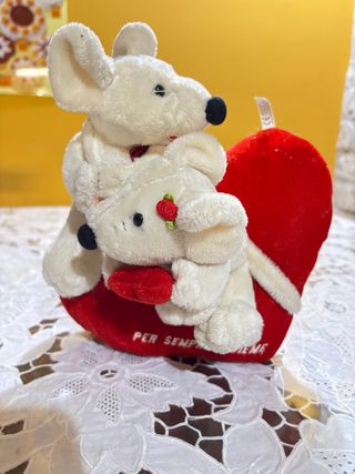 Peluche 2 topolini su cuore rosso