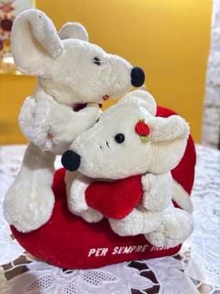 Peluche 2 topolini su cuore rosso
