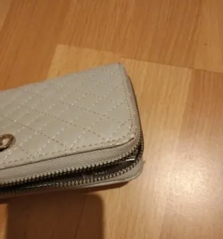 Portafoglio Guess donna beige