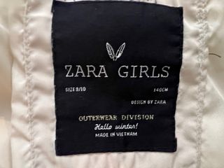 Chaqueta abrigo niña beige con capucha