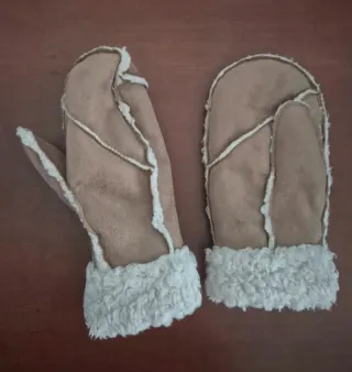 Manoplas guantes niña ante y borreguito