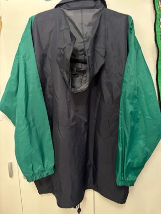 Chaqueta deportiva C.F. Masaveu Mazcatu Talla XL