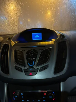 Ford Grand C-MAX 2011