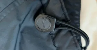 Chaqueta Nike acolchada logo bordado Talla L