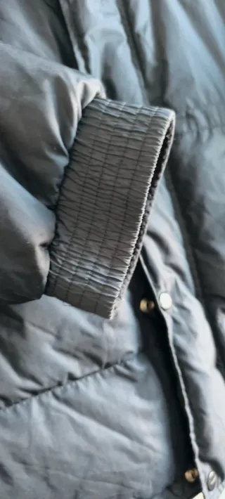 Chaqueta Nike acolchada logo bordado Talla L