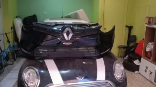 Paragolpes delantero Renault Clio 4