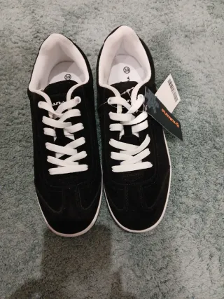 Zapatillas Tijuana Talla 39 con etiqueta