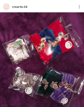 Pulsera terciopelo morado con dije