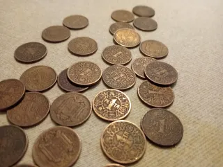33 Monedas 1 Peseta 1944