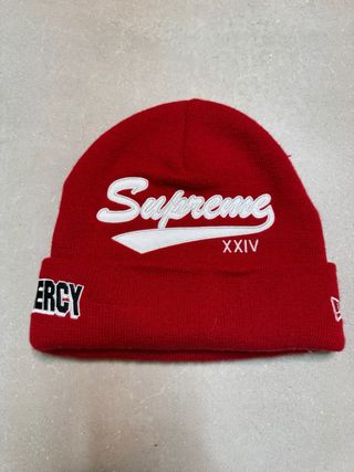 Gorro Supreme Rojo
