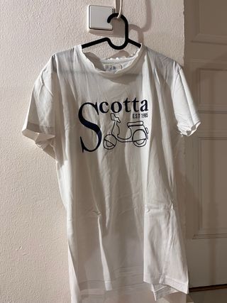 Camiseta Scotta blanca con estampado