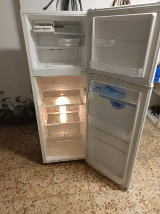 Nevera blanca NO FROST