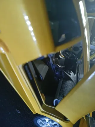 Burago Lamborghini Murciélago 1/18 Amarillo