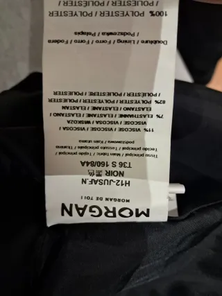 Falda lápiz Morgan negra con cinturón