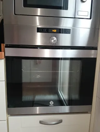 Horno con cristal interior roto