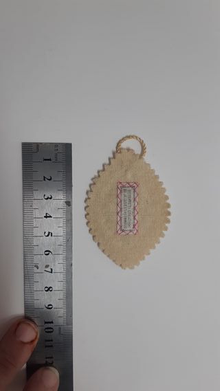 Detente bordado Sagrado Corazón