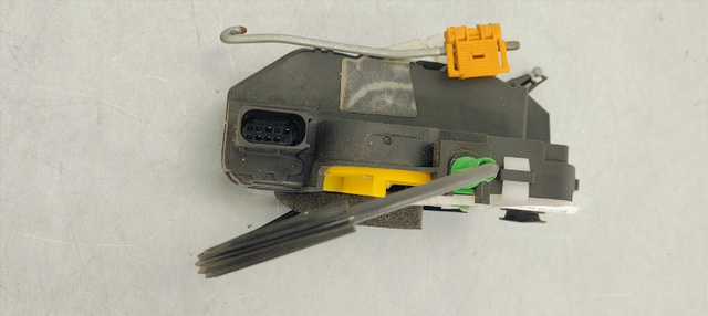 Serratura porta posteriore sinistra Opel Insignia