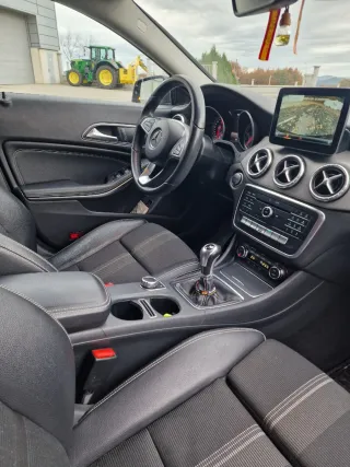 Mercedes-Benz Clase CLA 2016