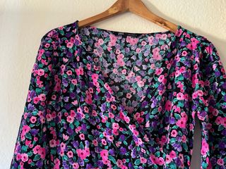 Vestido Zara flores M