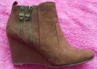 Botines Bershka Marrones