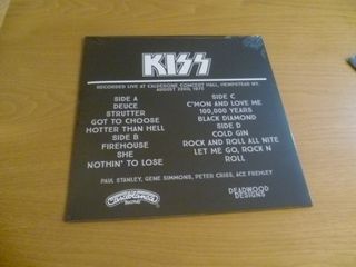 Vinilo Kiss On Tour! August 23rd, 1975 2LP