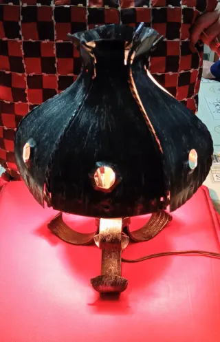 Lampada da tavolo ferro battuto design artigianale