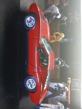 Lamborghini Miura 1/18 Polistil Rojo