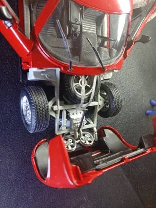 Lamborghini Miura 1/18 Polistil Rojo