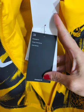 Chubasquero Nike x Inter de Milán  Oversize