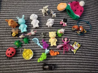 Lote Brinquedos Miniaturas Diversos 2€ tudo