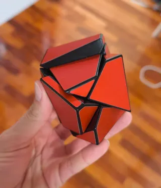 Parejita RUBIK GHOST
