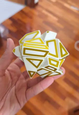 Parejita RUBIK GHOST