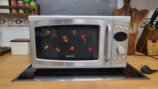 Microondas Ansonic Plata