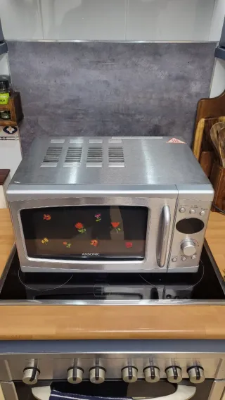 Microondas Ansonic Plata