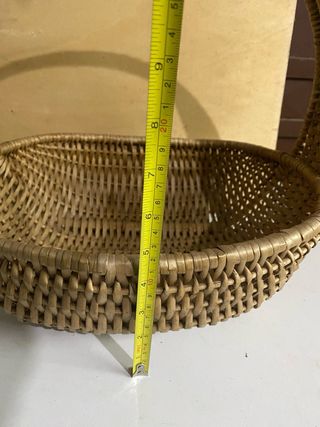 Cestino in vimini con manico