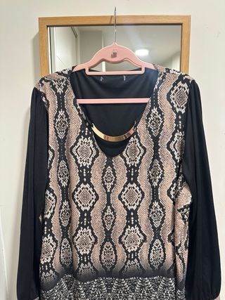 Vestido estampado serpiente talla 50