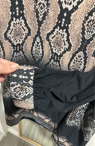 Vestido estampado serpiente talla 50