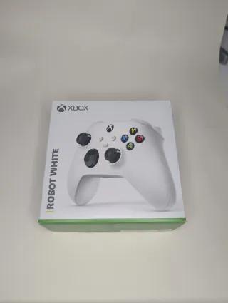 Xbox Wireless Robot White