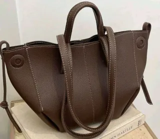 Bolso de mano marrón