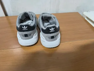 Scarpe Adidas Bambino LA TRAINER LITE EL I tg 27