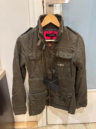 Chaqueta Vintage Bershka Verde Oliva