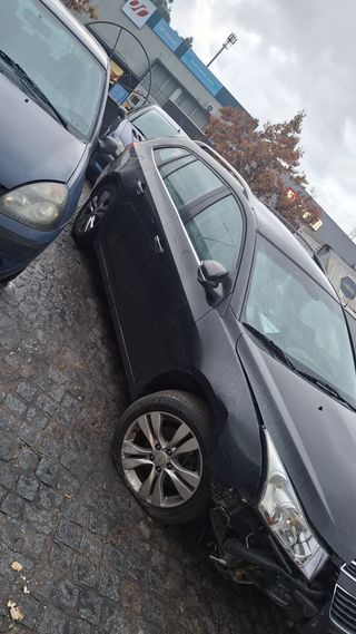 Chevrolet Cruze SW 2012 2.0 163cv