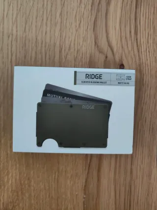 Ridge Slim RFID Blocking Wallet Verde