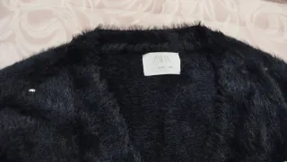 Jersey pelo negro con pedrería