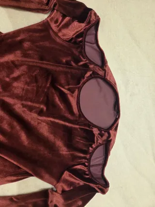 Blusa de terciopelo burdeos talla única