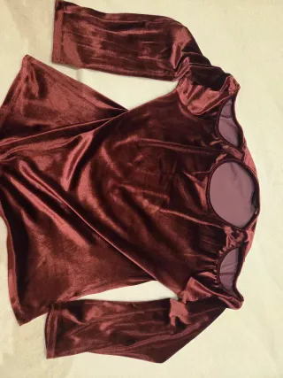 Blusa de terciopelo burdeos talla única