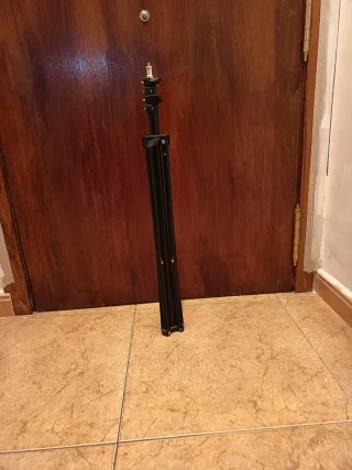 Trípode extensible hasta 190cm