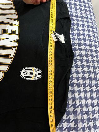 T-shirt Juventus 33 Scudetti taglia L
