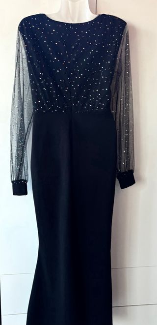 Vestido largo negro con brillos