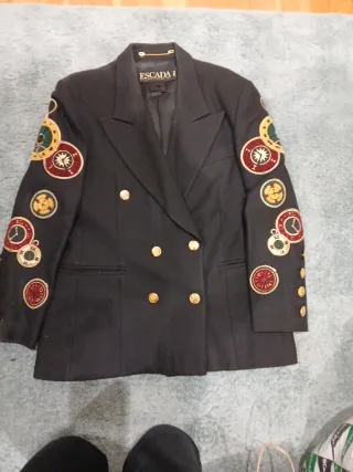 Blazer Cruzado Escada Negro Multicolor